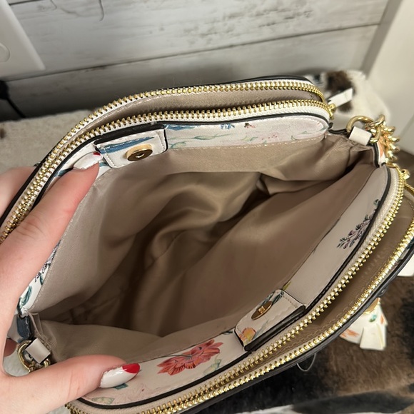 Nine West purse - Picture 3 of 6